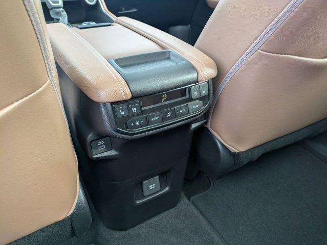 2024 Toyota Grand Highlander Vehicle Photo in SELMA, TX 78154-1459