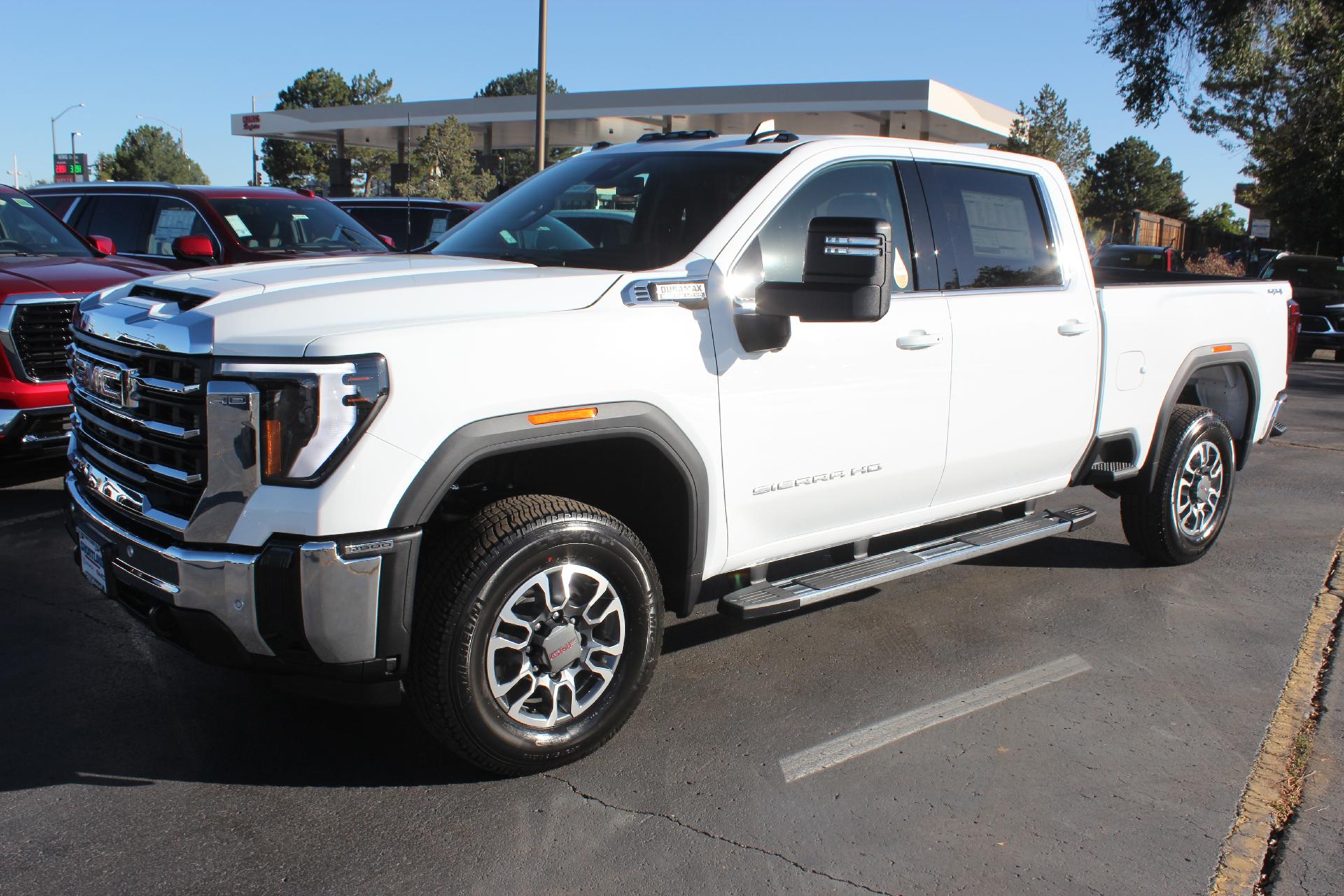 2026 GMC Sierra 3500 HD Vehicle Photo in AURORA, CO 80012-4011