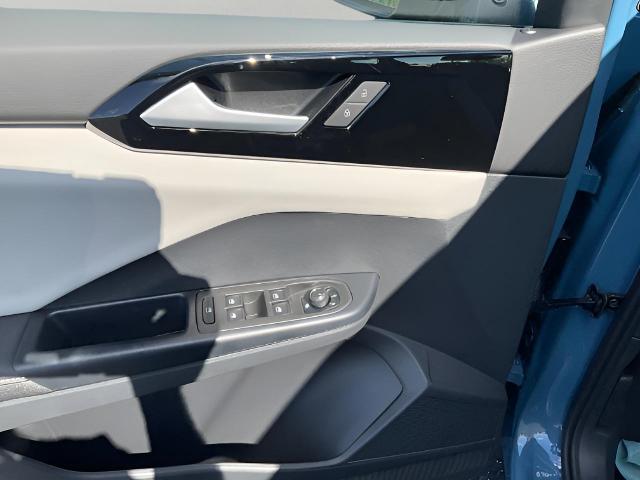 2025 Volkswagen Taos Vehicle Photo in Oshkosh, WI 54904