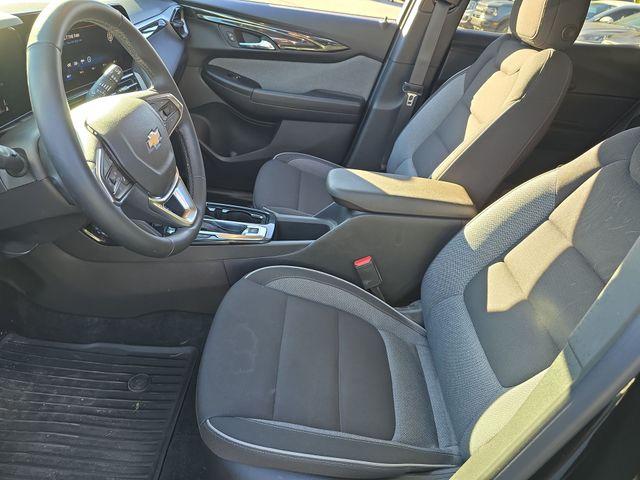 2024 Chevrolet Trailblazer Vehicle Photo in Pleasant Hills, PA 15236