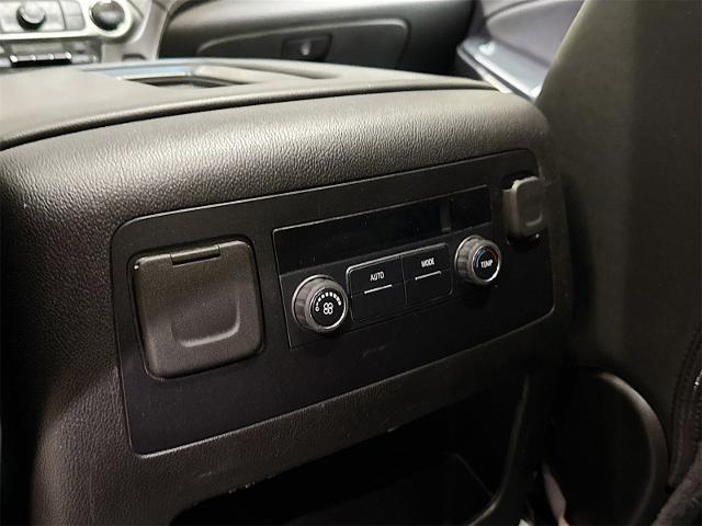 2018 Chevrolet Tahoe Vehicle Photo in EVERETT, WA 98203-5662