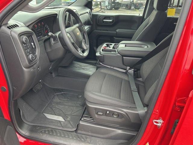 2025 Chevrolet Silverado 1500 Vehicle Photo in SAINT CLAIRSVILLE, OH 43950-8512