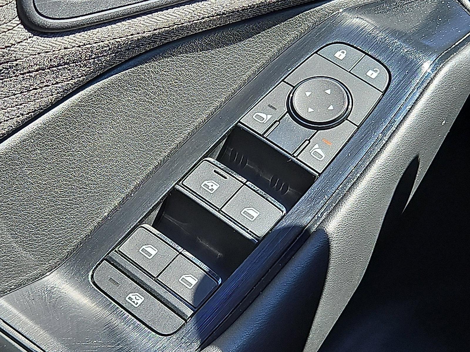 2023 Nissan Rogue Vehicle Photo in Jenkintown, PA 19046