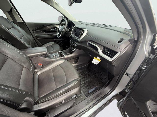 2024 GMC Terrain Vehicle Photo in LEOMINSTER, MA 01453-2952