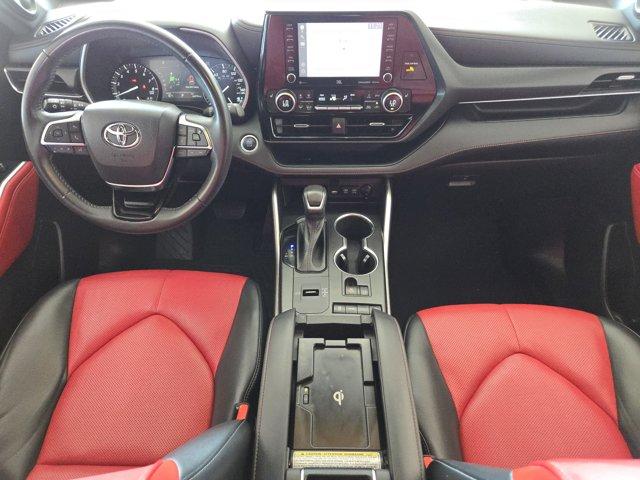 2021 Toyota Highlander Vehicle Photo in Decatur, TX 76234