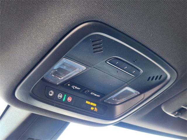 2023 Chevrolet Traverse Vehicle Photo in AURORA, CO 80012-4011
