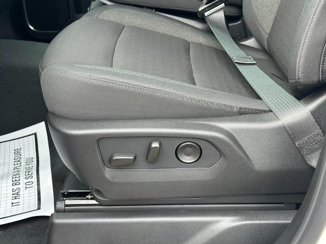 2026 GMC Sierra 1500 Vehicle Photo in COLUMBIA, MO 65203-3903