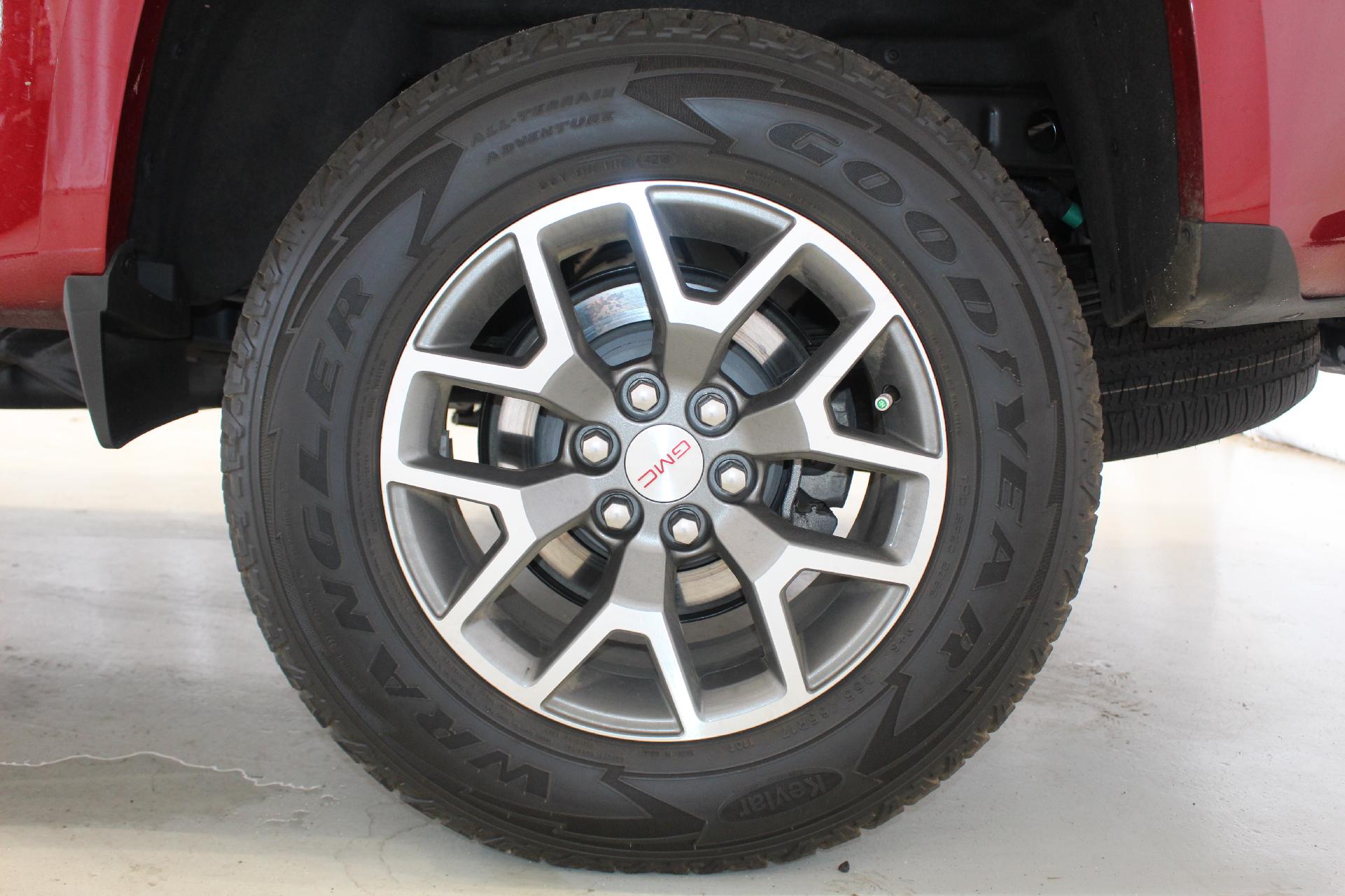 2019 GMC Canyon Vehicle Photo in NORTHAMPTON, MA 01060-1120