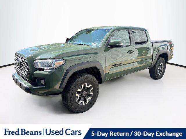 2022 Toyota Tacoma 4WD Vehicle Photo in Doylestown, PA 18902