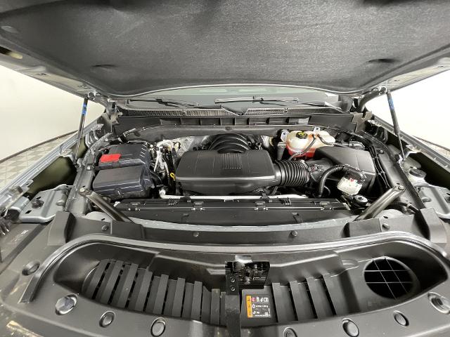 2025 GMC Yukon XL Vehicle Photo in GILBERT, AZ 85297-0402