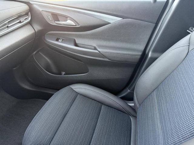 2026 Buick Envista Vehicle Photo in COLUMBIA, MO 65203-3903