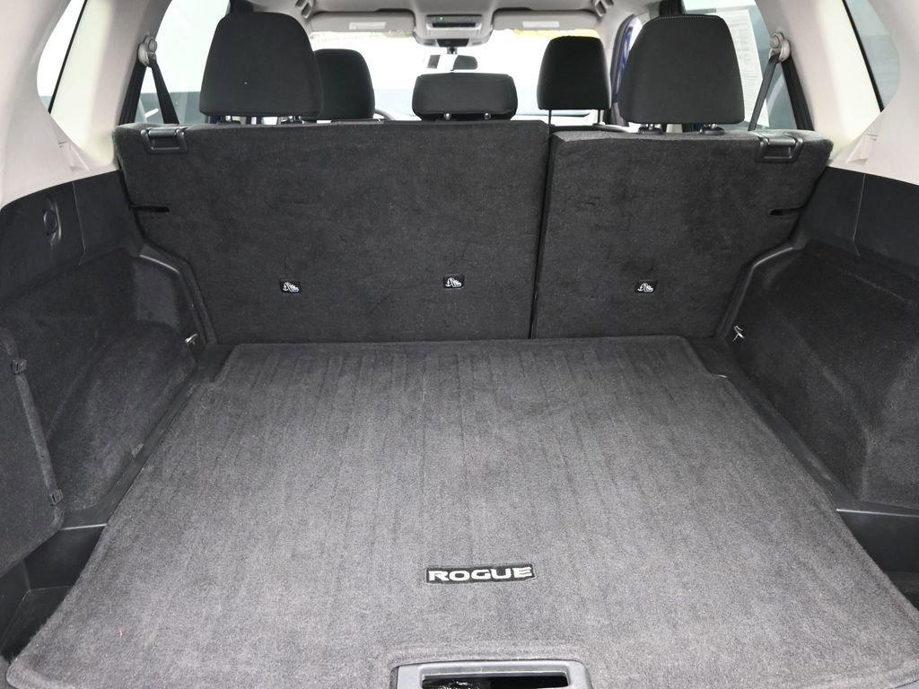 2021 Nissan Rogue Vehicle Photo in Cedar Rapids, IA 52402