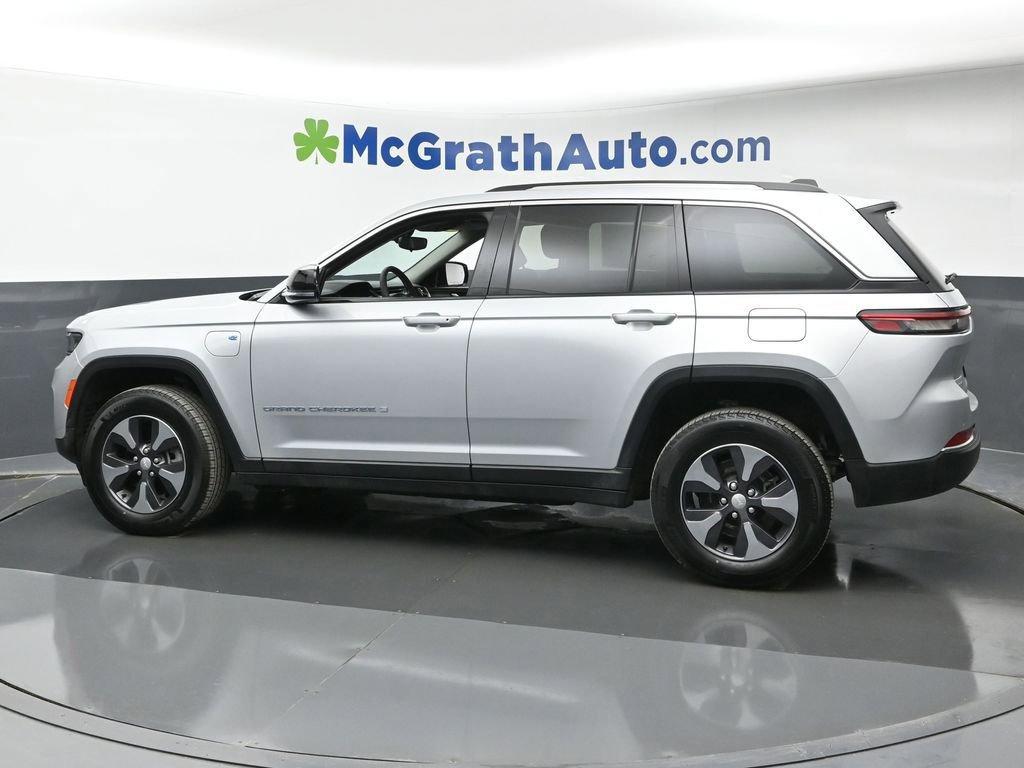 2022 Jeep Grand Cherokee 4xe Vehicle Photo in Cedar Rapids, IA 52402