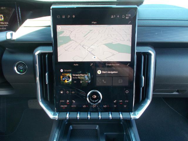 2026 GMC Acadia Vehicle Photo in LOWELL, MA 01852-4336