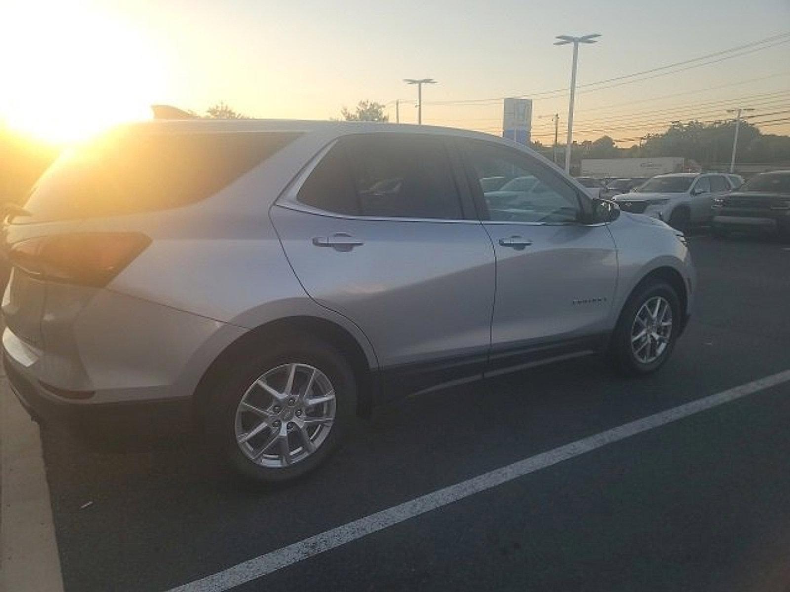 2022 Chevrolet Equinox Vehicle Photo in Harrisburg, PA 17111