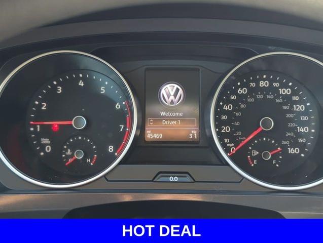 2020 Volkswagen Tiguan Vehicle Photo in Merrillville, IN 46410