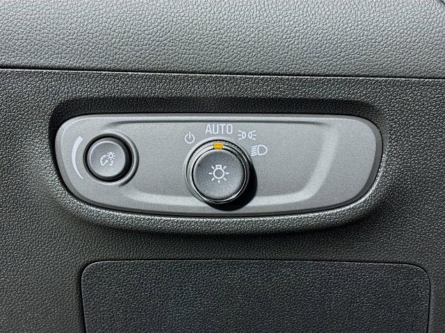 2026 Buick Encore GX Vehicle Photo in PUYALLUP, WA 98371-4149