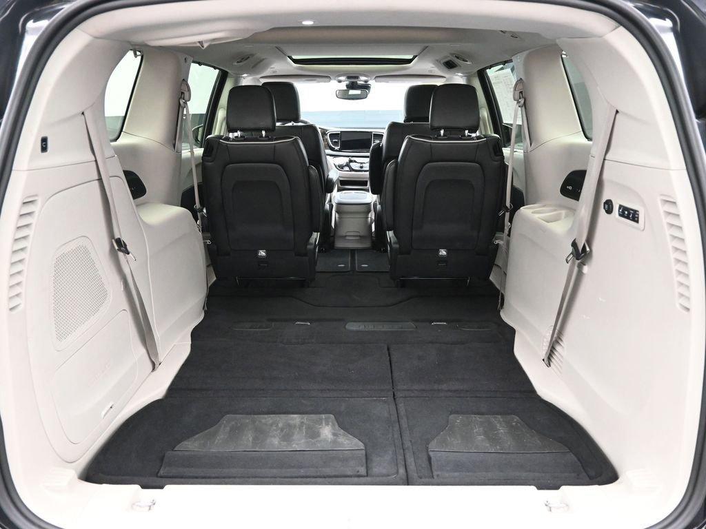 2022 Chrysler Pacifica Vehicle Photo in Cedar Rapids, IA 52402