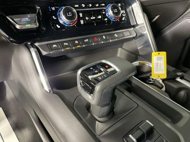 2025 GMC Sierra 1500 Vehicle Photo in GILBERT, AZ 85297-0402