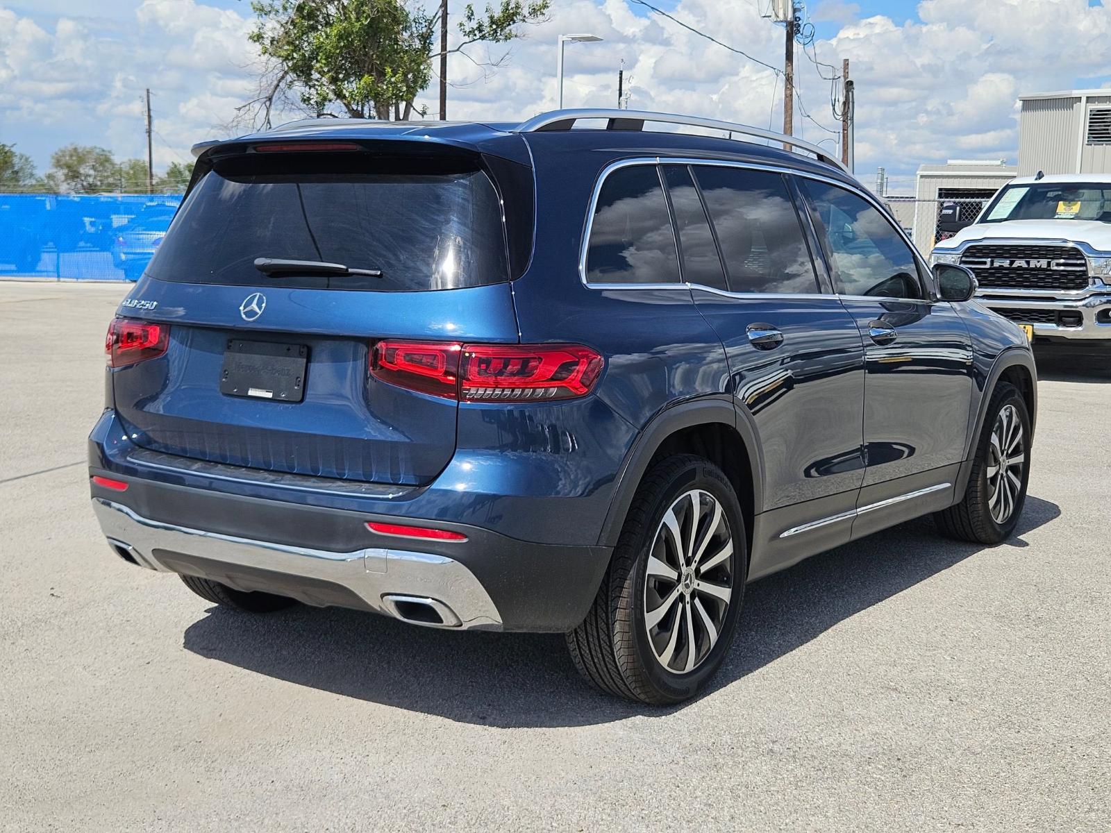 2022 Mercedes-Benz GLB Vehicle Photo in Seguin, TX 78155
