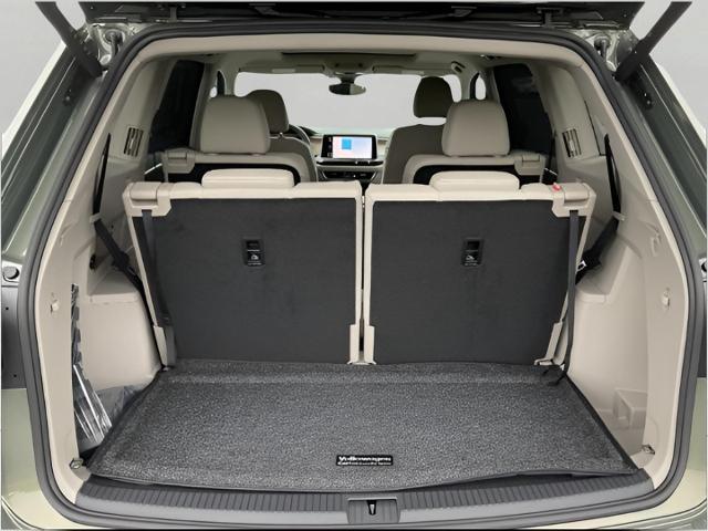 2026 Volkswagen Atlas Vehicle Photo in Oshkosh, WI 54904