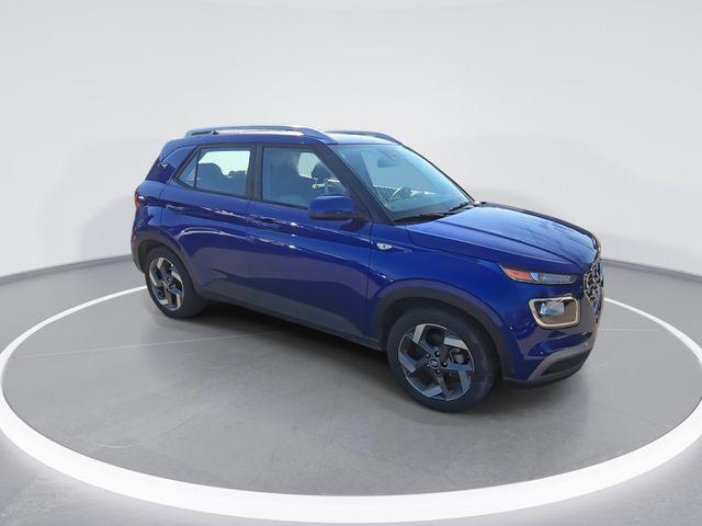 2022 Hyundai VENUE Vehicle Photo in Pleasant Hills, PA 15236