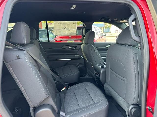 2026 Chevrolet Traverse Vehicle Photo in COLUMBIA, MO 65203-3903