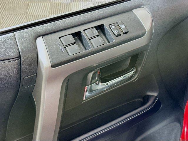 2020 Toyota 4Runner Vehicle Photo in Flemington, NJ 08822