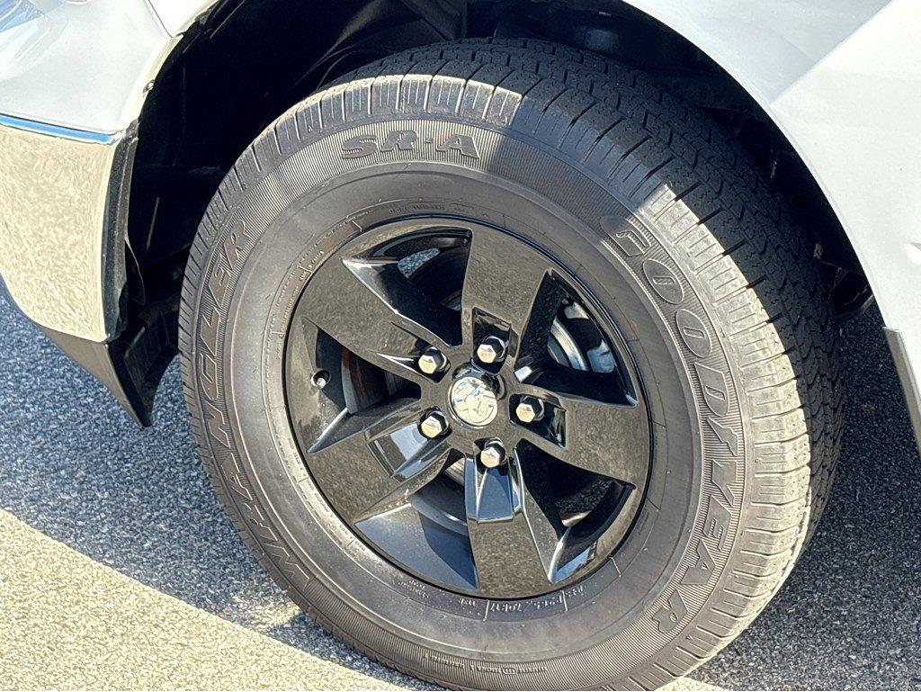 2024 Ram 1500 Classic Vehicle Photo in SAVANNAH, GA 31406-4513