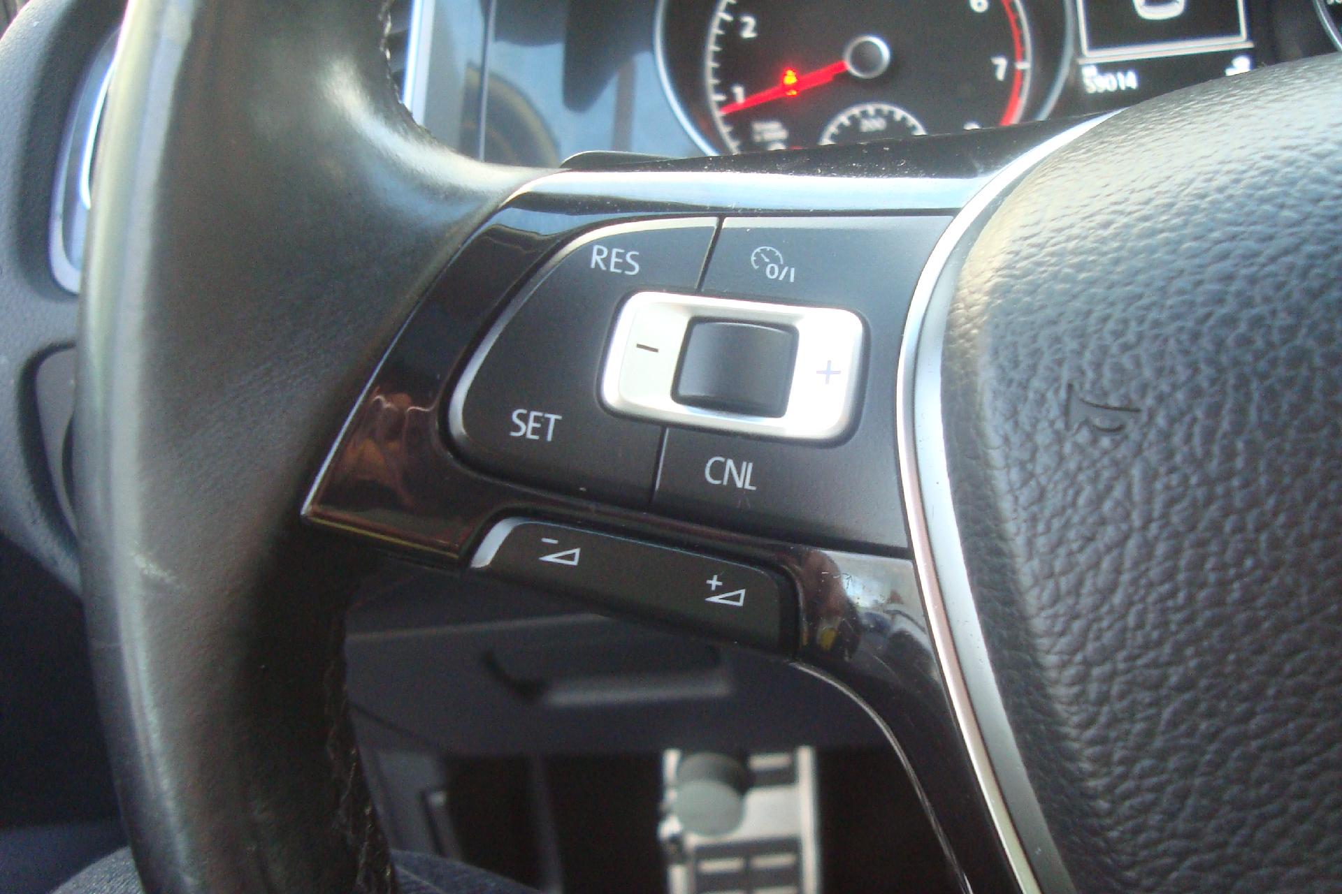 2018 Volkswagen Golf Alltrack Vehicle Photo in PORTSMOUTH, NH 03801-4196