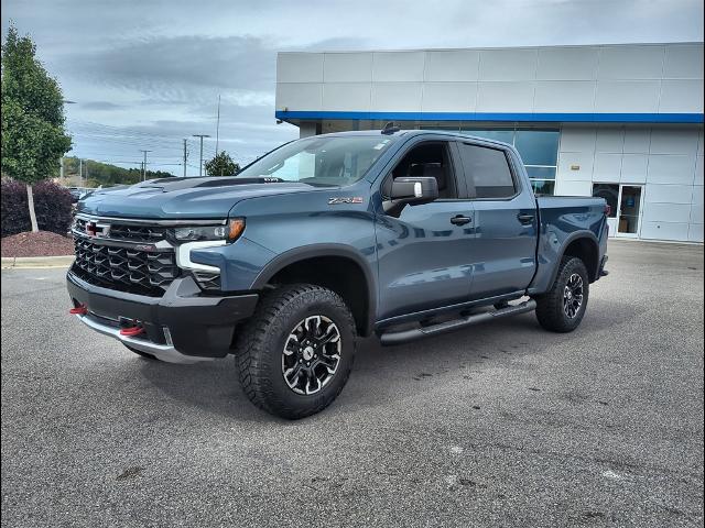 2024 Chevrolet Silverado 1500 Vehicle Photo in SANFORD, NC 27332-9629