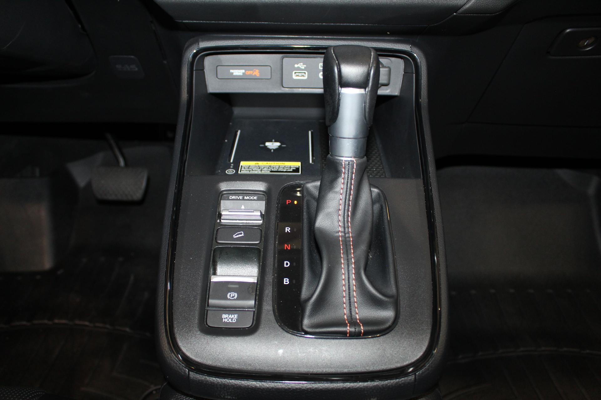 2024 Honda CR-V Hybrid Vehicle Photo in NORTHAMPTON, MA 01060-1120