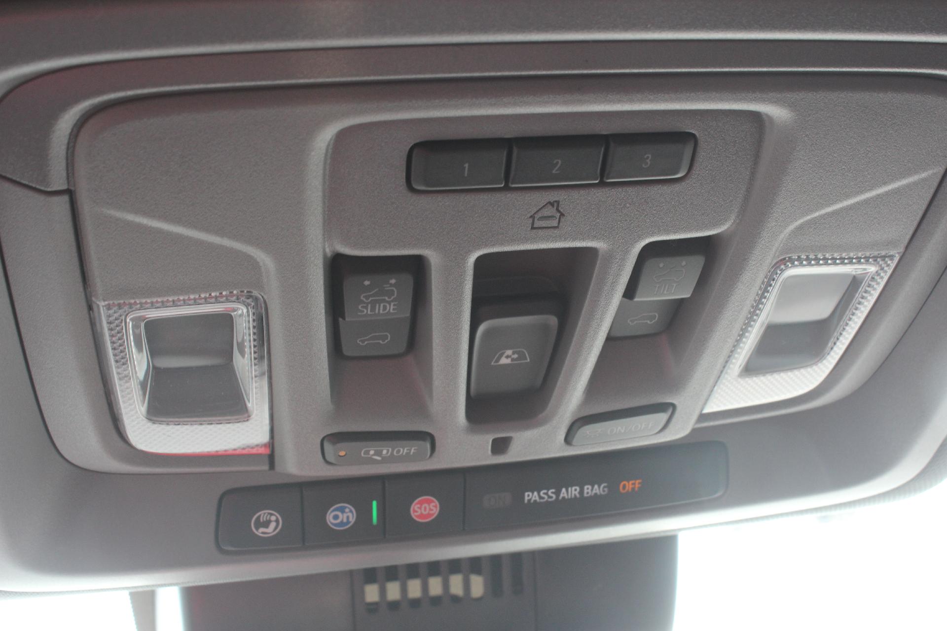 2025 GMC Sierra 1500 Vehicle Photo in AURORA, CO 80012-4011