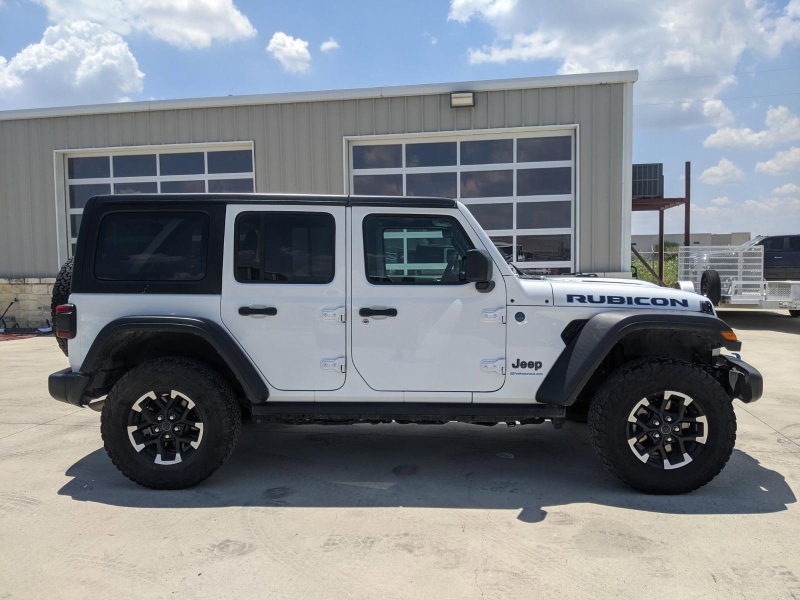 2024 Jeep Wrangler 4xe Vehicle Photo in Seguin, TX 78155