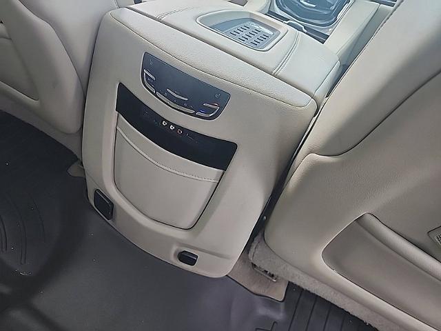 2016 Cadillac Escalade ESV Vehicle Photo in HARRISBURG, PA 17111-1033