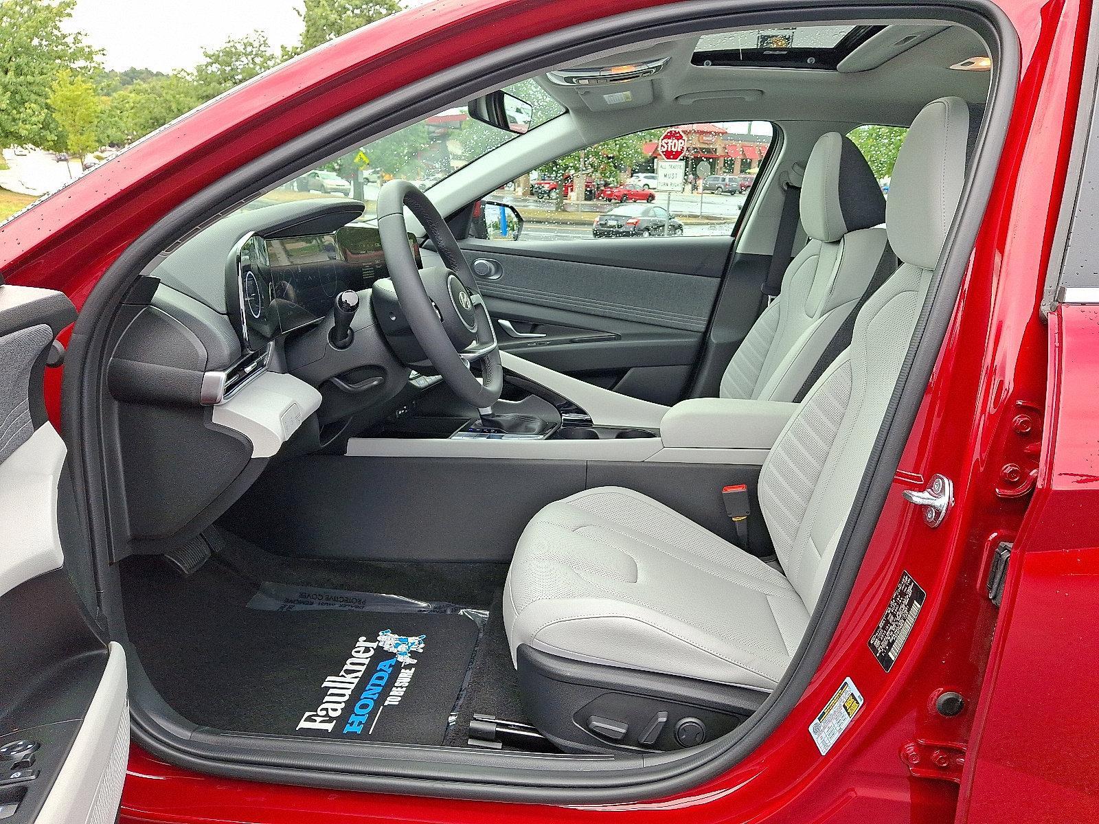 2025 Hyundai ELANTRA Hybrid Vehicle Photo in Harrisburg, PA 17111