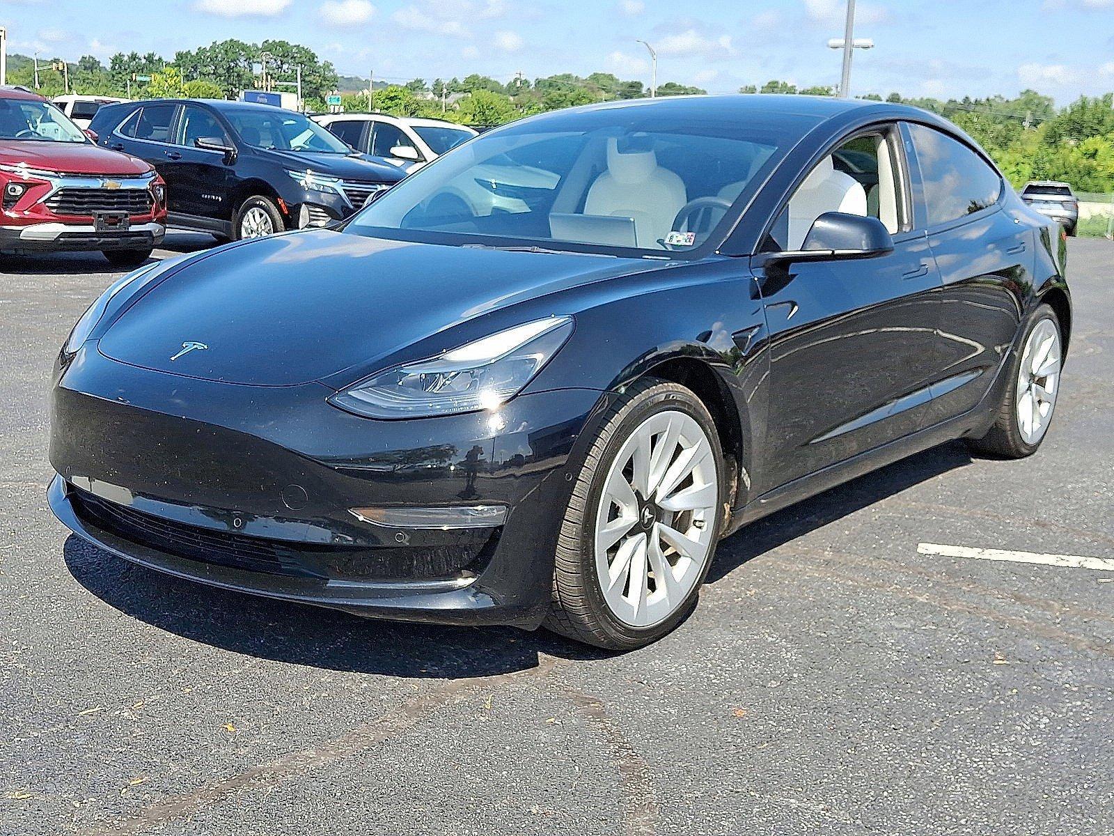 2022 Tesla Model 3 Vehicle Photo in Harrisburg, PA 17111