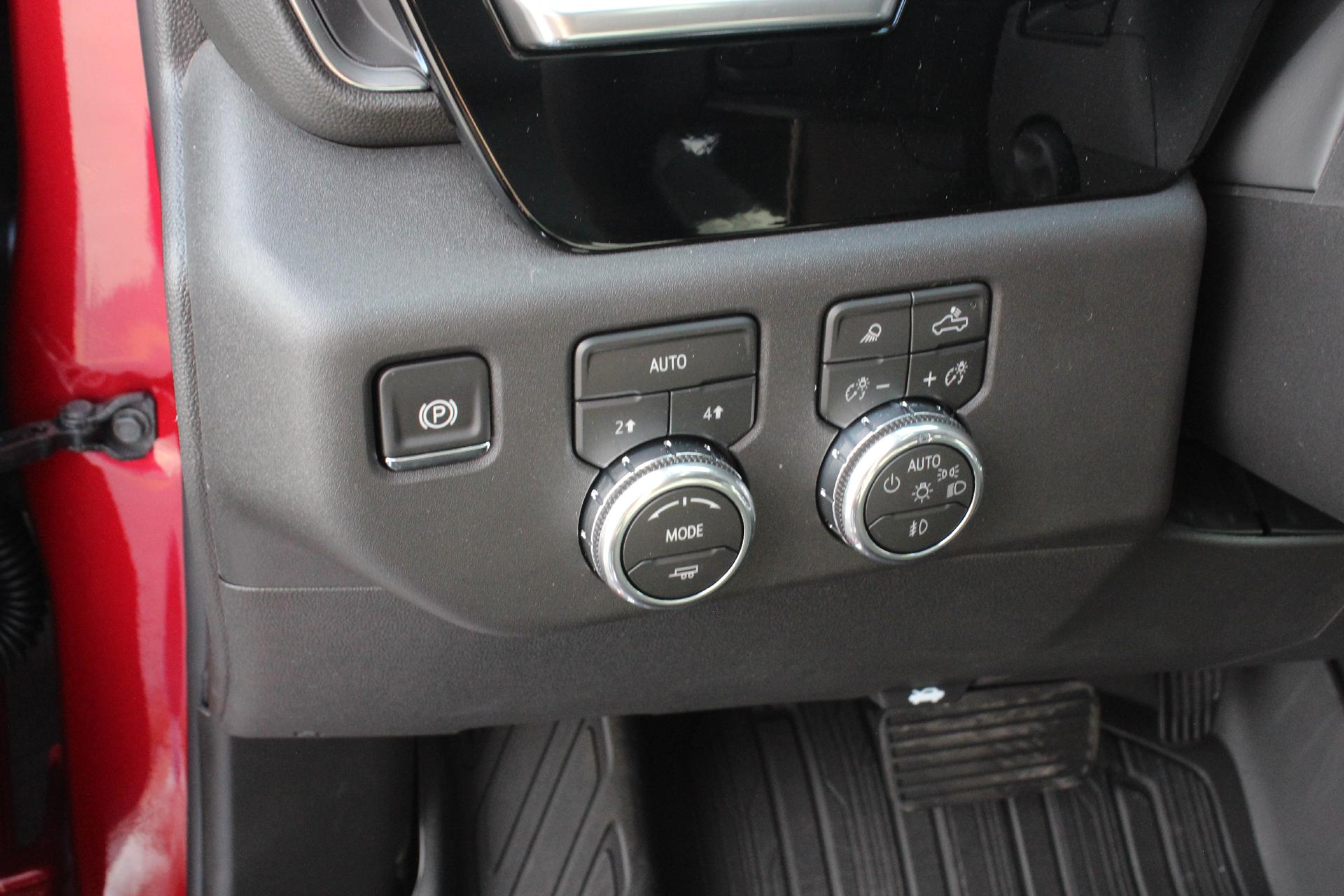 2026 GMC Sierra 1500 Vehicle Photo in AURORA, CO 80012-4011