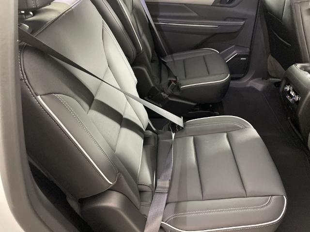 2025 Buick Enclave Vehicle Photo in GILBERT, AZ 85297-0402
