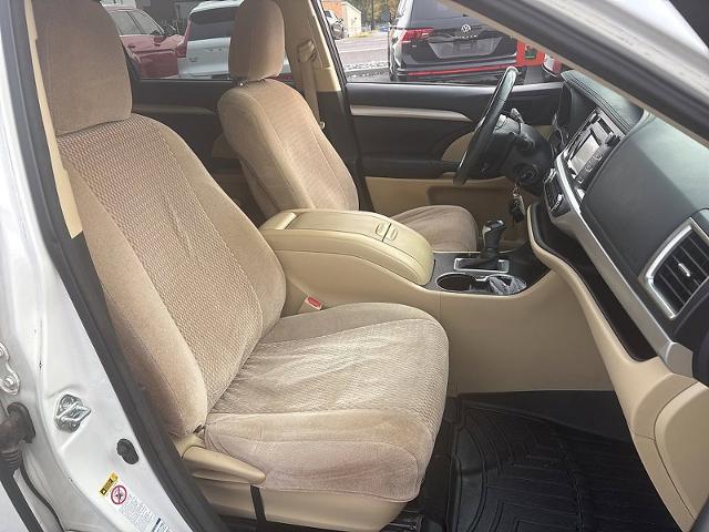 2015 Toyota Highlander Vehicle Photo in HARRISBURG, PA 17111-1033