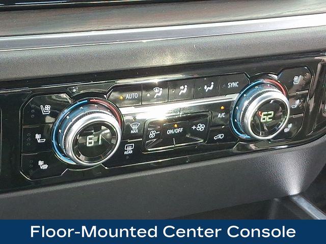 2023 GMC Sierra 1500 Vehicle Photo in DANBURY, CT 06810-5034