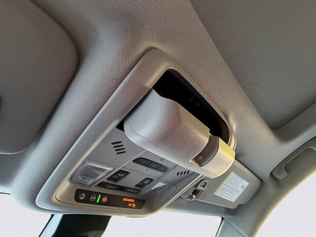 2024 GMC Terrain Vehicle Photo in LEOMINSTER, MA 01453-2952