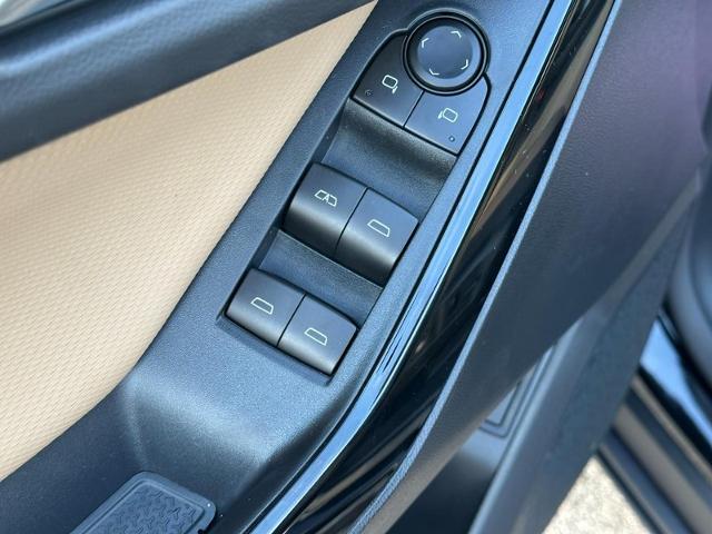 2026 Chevrolet Equinox Vehicle Photo in COLUMBIA, MO 65203-3903