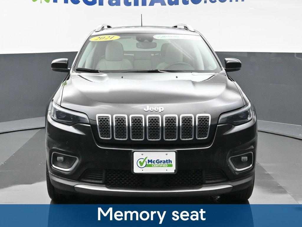 2021 Jeep Cherokee Vehicle Photo in Cedar Rapids, IA 52402