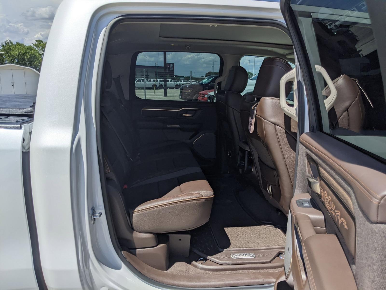 2025 Ram 1500 Vehicle Photo in Seguin, TX 78155
