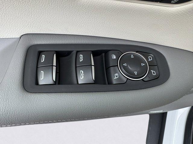 2025 Cadillac XT5 Vehicle Photo in LEOMINSTER, MA 01453-2952