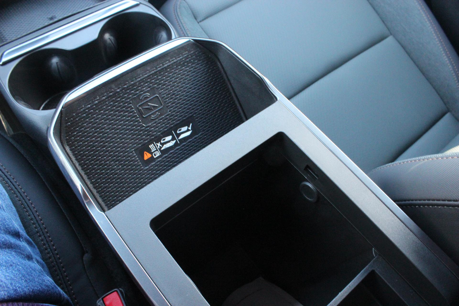 2026 GMC Terrain Vehicle Photo in AURORA, CO 80012-4011