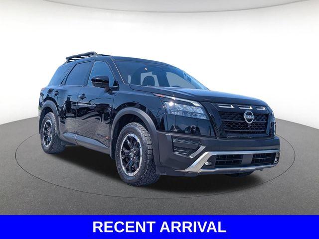 2024 Nissan Pathfinder Vehicle Photo in Merrillville, IN 46410