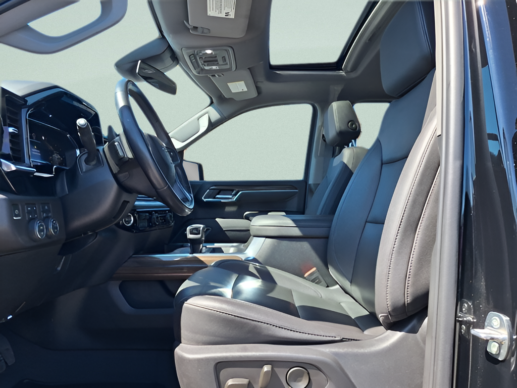 2023 Chevrolet Silverado 1500 photo 11 of 33