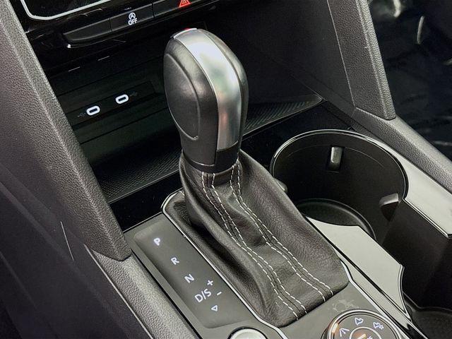 2023 Volkswagen Atlas Cross Sport Vehicle Photo in Puyallup, WA 98371